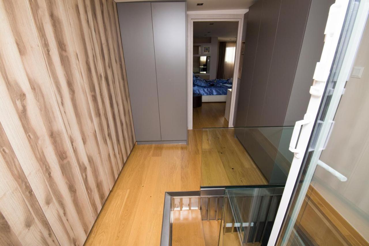 Helen Luxury Loft Design Meisonette-Apartment Афины Экстерьер фото