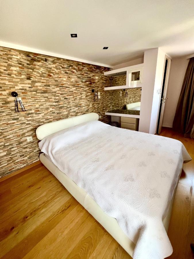 Helen Luxury Loft Design Meisonette-Apartment Афины Экстерьер фото